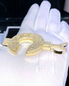 Pendentif en argent sterling 925 de qualité supérieure, moissanite VVS, plaqué or jaune 10 carats, lettre Lottas disponible à un prix compétitif - Product Image 2