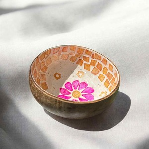 Vaisselle en bambou artisanale, bols vietnamiens en coquille de noix de coco MOP, bol en coquille de noix de coco naturelle avec mosaïque en nacre - Product Image 3