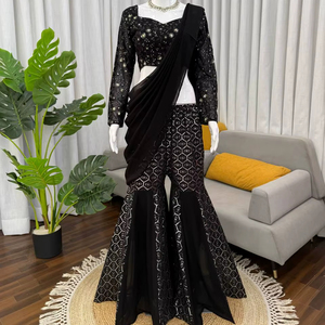 ชุดชาราร่าผ้าจอร์เจตต์สีดำปักลายพร้อมเสื้อชอลีปักลายประดับด้วยเลื่อม - Product Image 1