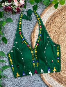 Blouse à col halter en tissu de bonne qualité avec broderie multi-fils Kodi-Coin et travail Katha miroir, à prix avantageux, fournisseur indien - Product Image 3