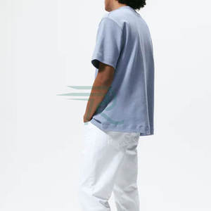 เสื้อยืดแขนสั้นทรงหลวม คุณภาพสูง ผ้าไม่ทอเนื้อละเอียด 100% โพลีเอสเตอร์ เป็นมิตรกับสิ่งแวดล้อม ระบายอากาศได้ดี เหมาะสำหรับทุกเพศ - Product Image 4