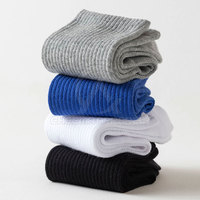 Fournisseur pakistanais, fabricant direct, chaussettes pour hommes de bonne qualité, chaussettes décontractées pour tous les jours, tissu extensible doux au toucher, chaussettes pour hommes