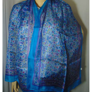 Bufanda Larga de Seda de Alta Calidad con Diseño Paisley Indio, Accesorio de Moda Perfecto para Fiestas, Ideal para Vestimenta Elegante y con Estilo - Product Image 4
