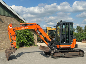 Mini-excavatrice Hitachi ZX55UR-5 à succès – Vente directe usine – Mini-pelleuse compacte sur chenilles – Petit équipement de terrassement – Vente en gros - Product Image 4