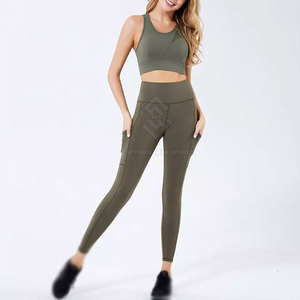 Ensemble de yoga pour femmes sur mesure, dernière conception, respirant, écologique, 2 pièces, taille haute, tenue décontractée - Product Image 3