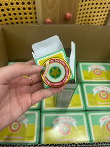 บาล์มโกลเด้นสตาร์ กลิ่นสมุนไพรคลาสสิก ใช้เพื่อความสบาย บรรเทาอาการแมลงกัดต่อย พร้อมจำหน่ายแบบแพ็คใหญ่ - Product Image 4