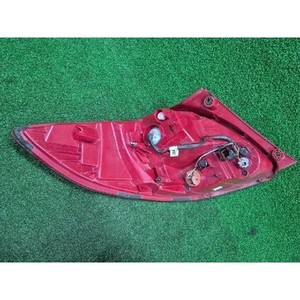 Feu arrière droit Veloster, ensemble de feux combinés, côté droit, d'occasion, OEM 924022V120 - Product Image 6