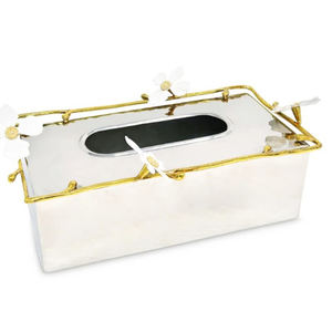 Boîte à mouchoirs en métal aluminium moderne avec accents floraux, organisateur d'accessoires de serviettes en métal de qualité, fournitures hôtelières, décoration - Product Image 3