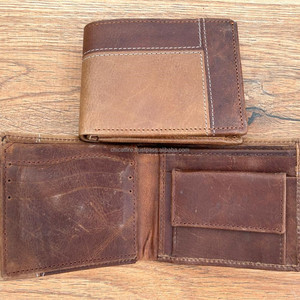 กระเป๋าสตางค์ผู้ชายหนังแท้แท้แบบ100% กระเป๋าใส่บัตรของขวัญที่ดีที่สุดสำหรับกระเป๋าเงินคาร์บอนแบบทำมือ - Product Image 5