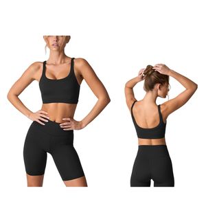 เสื้อชั้นในกีฬาสำหรับผู้หญิง ออกกำลังกาย ฟิตเนส โยคะ ไร้ตะเข็บ ยืดหยุ่น กระชับ รองรับท่าทาง รับผลิตตามแบบ พร้อมโลโก้ OEM ขายส่ง - Product Image 1