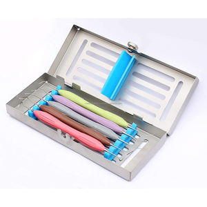 Kit de 5 instruments dentaires manuels réutilisables en silicone pour composites avec plateau en acier inoxydable CE ISO OEM ODM - Product Image 1