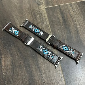 สายนาฬิกาหนังวัวแท้เรียบสายนาฬิกาแบบลูกปัดระบายอากาศได้ดีหรูหราออกแบบได้ตามต้องการ - Product Image 4