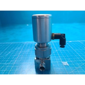 Swagelok SS-BNS4 Bellows-<b>Sealed</b> Valve Used As Is Legacy Semiconductor Equipment Parts - Product Image 4