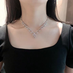 Collar de Cadena con Hojas y Diamantes Ovalados Cultivados en Laboratorio, Chapado en Oro Blanco de 18K, Estilo Vintage, para Regalo de Mujer - Product Image 1