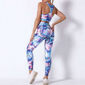 Comfortable sports fashion designed for movement intensive exercise and yoga women yoga set - Product Image 4