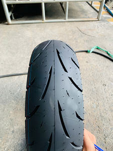 Neumático para Scooter Sin Cámara K241 3.50-10 100/90-10 de KUMATIRE Vietnam, Duradero con Agarre Confiable - Product Image 2