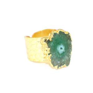 Royal Fashion Natural Green Solar Quartz Stone 22k Gold Plated Crocodile Texture Big Band <b>Adjustable</b> <b>Ring</b> In Brass Metal Jewelry - Product Image 1