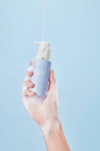 Gel Nettoyant Visage Transformable en Mousse Glutanex : Soin Anti-Acné, Éclaircissant et Purifiant les Pores, Hydratation Intense - Product Image 3