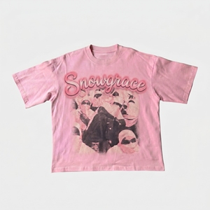 Camiseta Snowgrace Rosa Estampada para Hombre, Manga Corta, Cuello Redondo, Informal, de Algodón, Corte Regular, con Logotipo Estampado en la Parte Delantera - Product Image 1