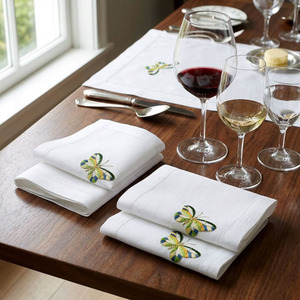 Servilletas de Cóctel Bordadas Personalizadas al por Mayor con Diseño de Mariposa, 6*9 Pulgadas, Duraderas, Reutilizables, con Dobladillo, de Lino, para Bebidas, Hogar y Bar - Product Image 3