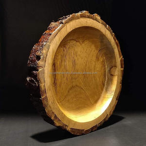 Plateau de service en bois, une belle pièce de mobilier pour votre cuisine ou votre table à manger - Product Image 2