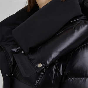 Veste d'hiver légère pour femme avec logo personnalisé, capuche, rembourrage en duvet de canard, parka chaude pour femme - Product Image 5