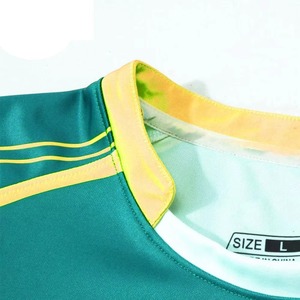 Ensemble de maillot et short de rugby personnalisé sublimé à manches courtes pour homme, tenue de sport extensible et confortable - Product Image 3
