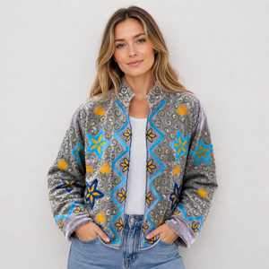 Chaqueta de Terciopelo Bordada para Mujer con Diseño Floral, Estilo Bohemio Étnico, Chaqueta de Moda de Invierno de Manga Larga con Cierre Estilo Bohemio - Product Image 1