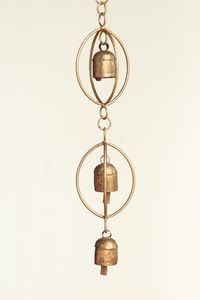 Handcrafted Iron Decorative Centerpiece For Stylish Living Room Decoration And Beautiful Tabletop Arrangement - Product Image 3