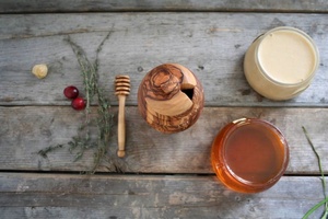 Reusable Wooden Honey Dipper with Long Handle Eco-Friendly Classic Design Mirror Polish for <b>Camping</b> Cafe & Home Use - Product Image 1