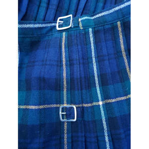 กระโปรงนักเรียนลายสก็อตทันสมัยแบบพันติดกัน ทำจากผ้าขนสัตว์แท้ 100% สำหรับผู้หญิง  พร้อมหัวเข็มขัดและจีบ - Product Image 4