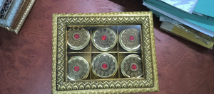 กล่องใส่ผลไม้อบแห้งโลหะ 6 ช่อง พร้อมขวดตกแต่ง กล่องของขวัญพรีเมียมสำหรับงานแต่งงานและงานเทศกาล - Product Image 3