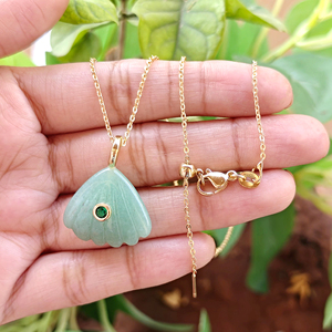 Premium quality hand carved green aventurine scallop shell pendant <b>with</b> emerald zircon 18k gold plated women's jewelry necklace - Product Image 4