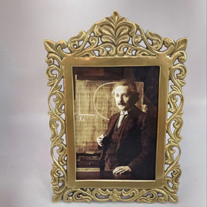 Decorative metal photo <b>frame</b> with <b>antique</b> brass finished and intricate floral designs perfect for elegant interiors - Product Image 6