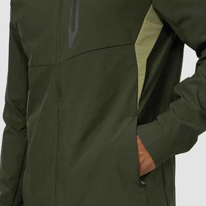 Ensemble de survêtement coupe-vent personnalisé pour homme avec veste zippée et pantalon de jogging en nylon, avec logo personnalisé, ensemble de vêtements de sport légers - Product Image 6
