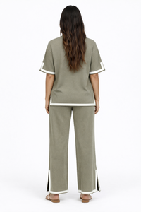 ชุดเซ็ตเสื้อยืดโอเวอร์ไซส์ผ้าคอตตอนผสมเนื้อนุ่มพรีเมียมและกางเกงขายาวสีเขียวมะกอกสำหรับผู้หญิง พร้อมขอบตัดสี - Product Image 2