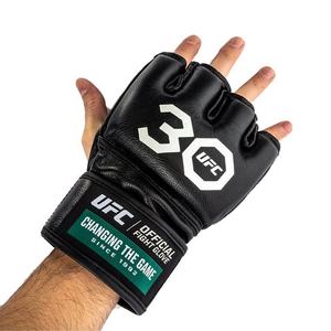 Gants de MMA en cuir PU de qualité supérieure |   Mitaines de grappling durables pour l'entraînement en salle de sport et la boxe |   Marques et tailles personnalisables - Product Image 2