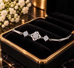 Premium Quality 925 Silver Moissanite Diamond <b>Bracelet</b> with Stylish Details for and Jewelry Gifting Available At Best Price - Product Image 3