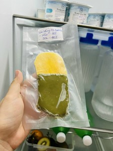BEST-SELLER Mangues séchées écologiques enrobées de chocolat, qualité supérieure, à essayer absolument, mélange de fruits durables et premium en vrac - Product Image 4
