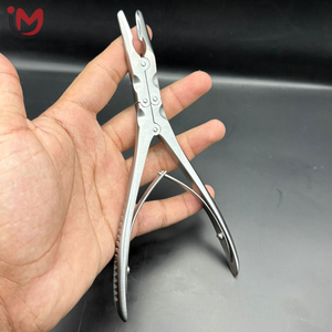 Pinzas Quirúrgicas Beyer Curvas de 18 cm y 4.0 mm, Instrumento Manual Clase I para Uso en Operaciones Quirúrgicas - Product Image 5