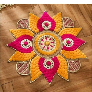 เสื่อดอกไม้ปอมปอมปอมรังีทำด้วยมือสำหรับตกแต่งบ้านตามเทศกาลศิลปะตกแต่งพื้นสีชมพูและสีเหลืองสดใส - Product Image 1