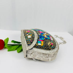 Pochette de soirée ethnique en aluminium multicolore fait à la main mosaïque mariage personnalisé tendance moderne poli Sculpture bandoulière - Product Image 1