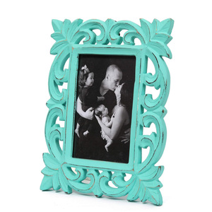 Cadre photo en bois classique, accent décoratif pour bureau et décoration de pièce - Product Image 2