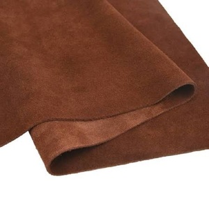 Cuero Ecológico de Vaca con Acabado de Gamuza y Patrón Estampado para Bolsos, Zapatos, Tapicería y Equipaje, Hecho en ISONZ Leather Zone - Product Image 1