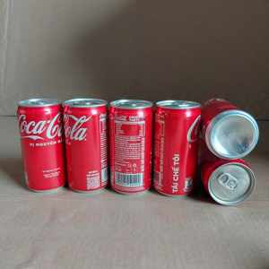 Refresco <span class=keywords><strong>Coca</strong></span>-<span class=keywords><strong>Cola</strong></span> Original en Lata de 235ml/ Bebidas Carbonatadas Vietnamitas <span class=keywords><strong>al</strong></span> <span class=keywords><strong>por</strong></span> <span class=keywords><strong>Mayor</strong></span> a Precio Económico - Product Image 2