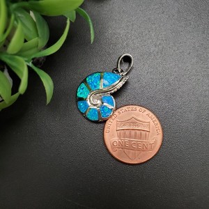 NIKHIL GEMS Pendentif délicat en opale bleue et coquille de nautilus en argent sterling 925, bijou de fiançailles vintage, cadeau pour elle, troisième partie - Product Image 5