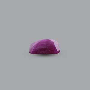 Premium 4.95 Carat Natural African Ruby Oval Cut Loose Gemstone for Fine Jewelry - Product Image 3