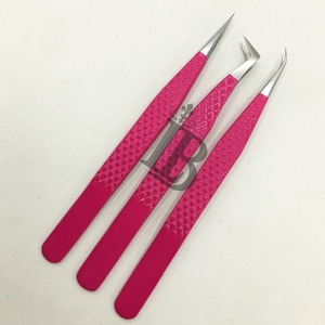 Juego de Pinzas para Extensión de Pestañas de Color Rojo con Punta Plateada, Logotipo Privado Aceptado, Acero Inoxidable Sostenible, Uso Regular en Salón - Product Image 2
