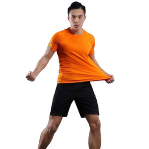 T-shirt sportif pour homme, manches courtes, col rond, coupe ajustée, séchage rapide, tricoté, couleur unie, 100% polyester - Product Image 1