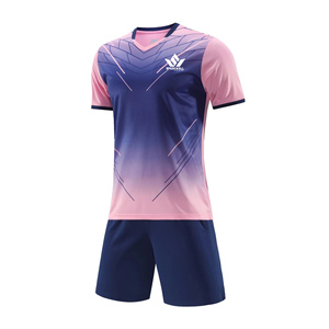 Conjunto de Camiseta de Fútbol Personalizada para Hombre, Rayas Rojas y Negras, Manga Corta, Poliéster que Absorbe la Humedad, Sublimada con Impresión Frontal, para Equipos Adultos - Product Image 6